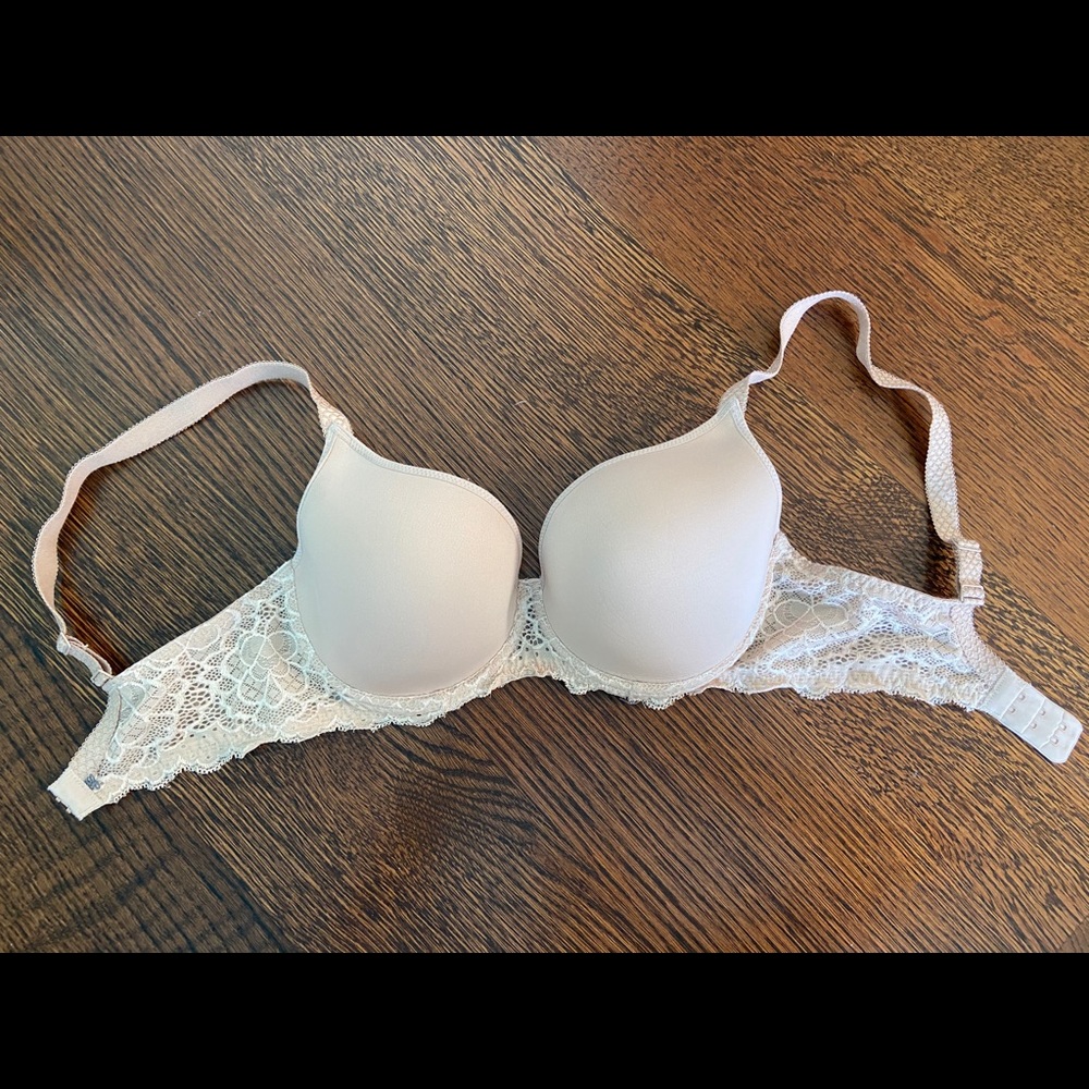 basic nude bra with lacy bottom — size 30F